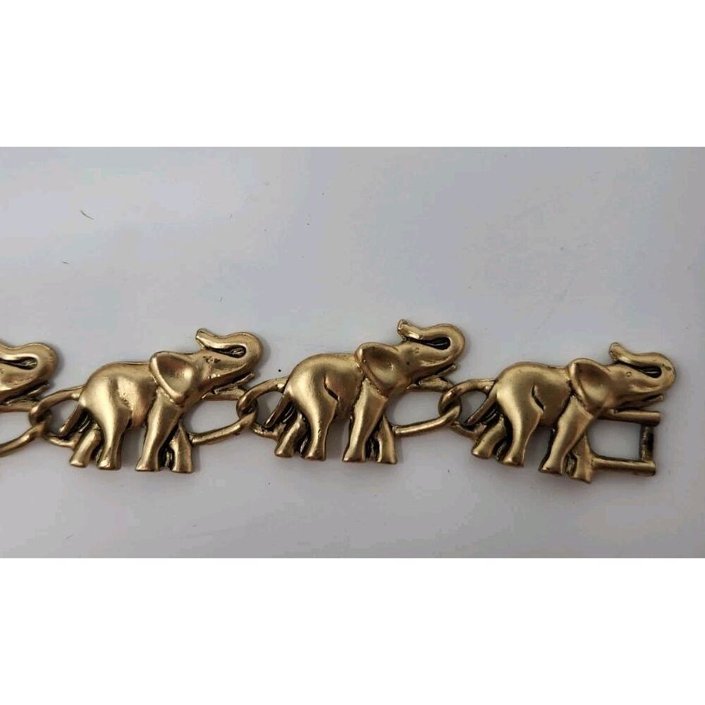 Gold-Tone Metal Elephant Link Bracelet 7.5”